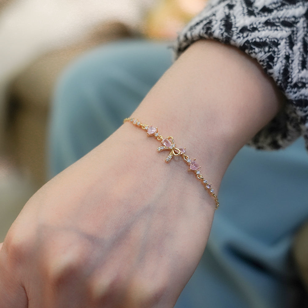 Zarif Pembe Taşlı Fiyonk Bakır Bileklik