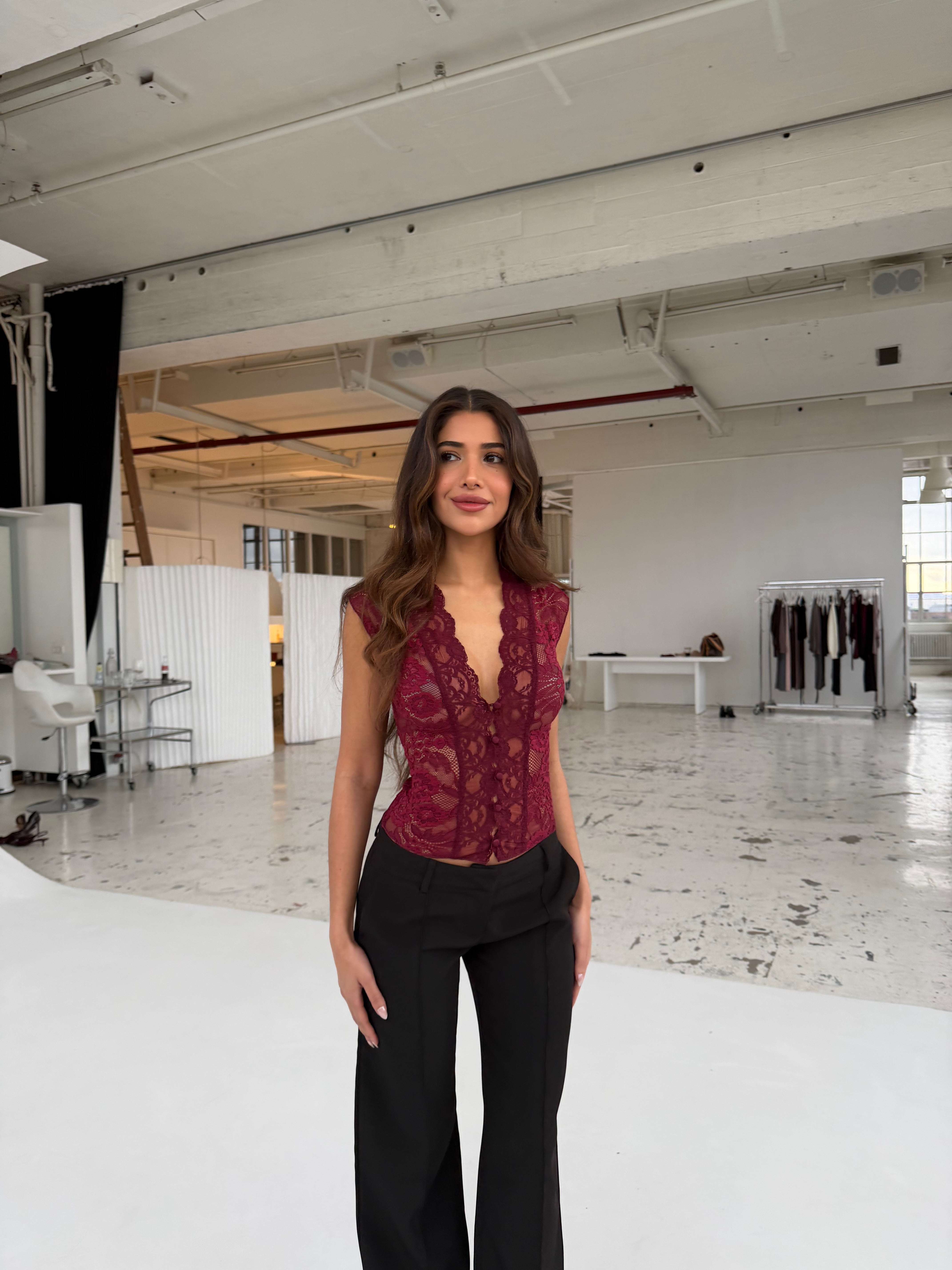 Pretty Luna dantelli tişört – Bordo