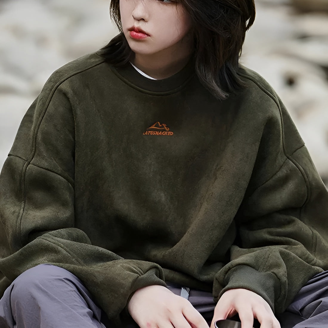 Suede Dokulu Retro Sweatshirt