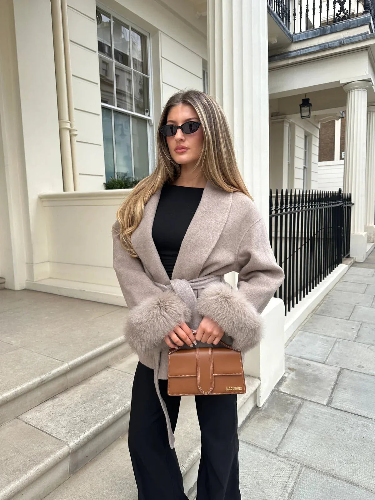 Zarif Yün Dokulu Ceket