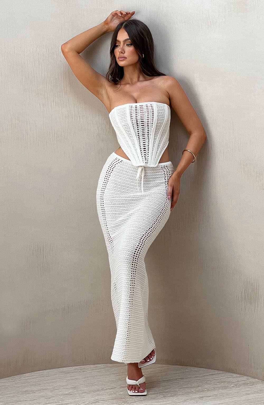 Carly Korse – Beyaz
