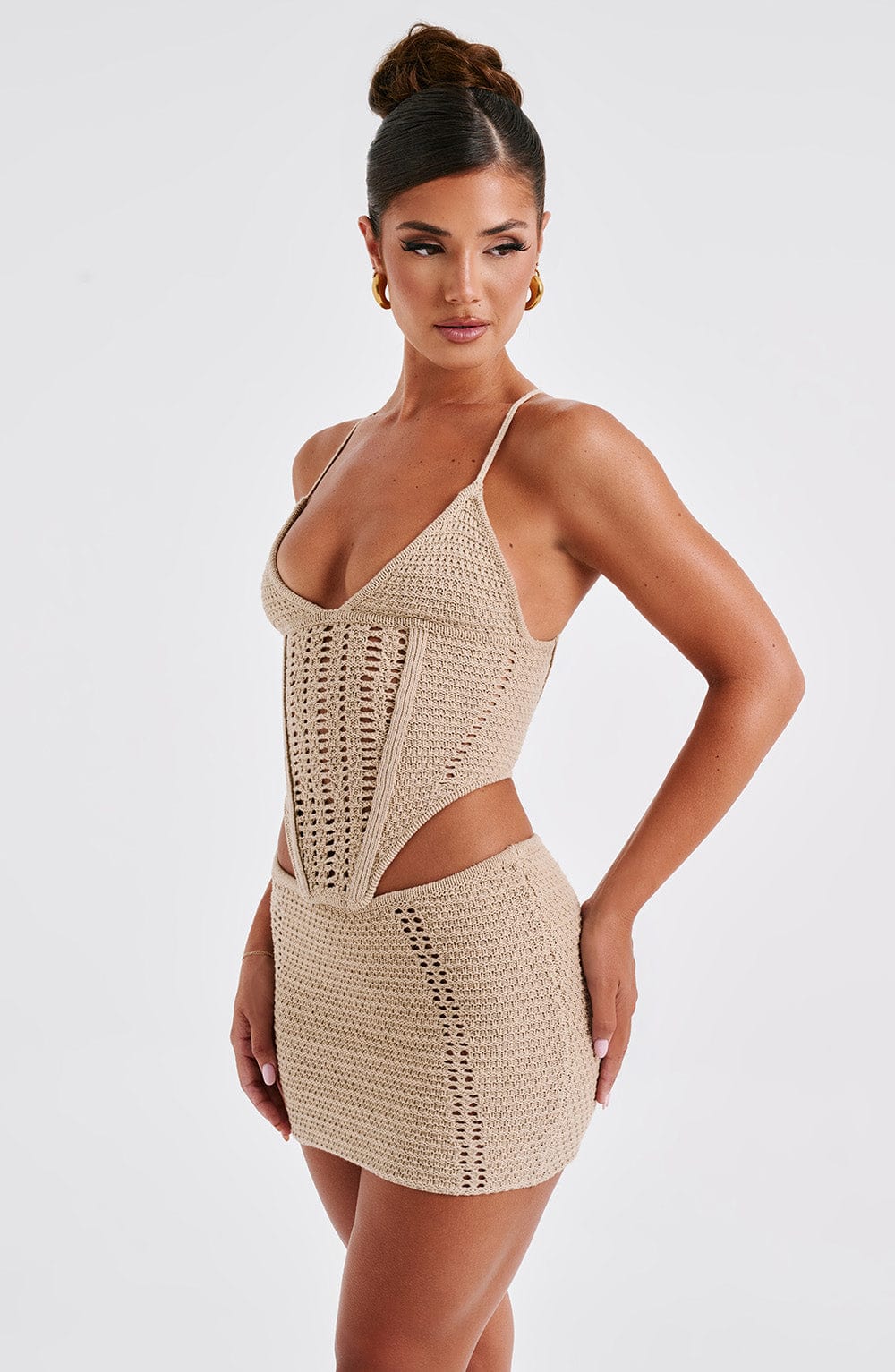 Samariah Büstiyer – Bej