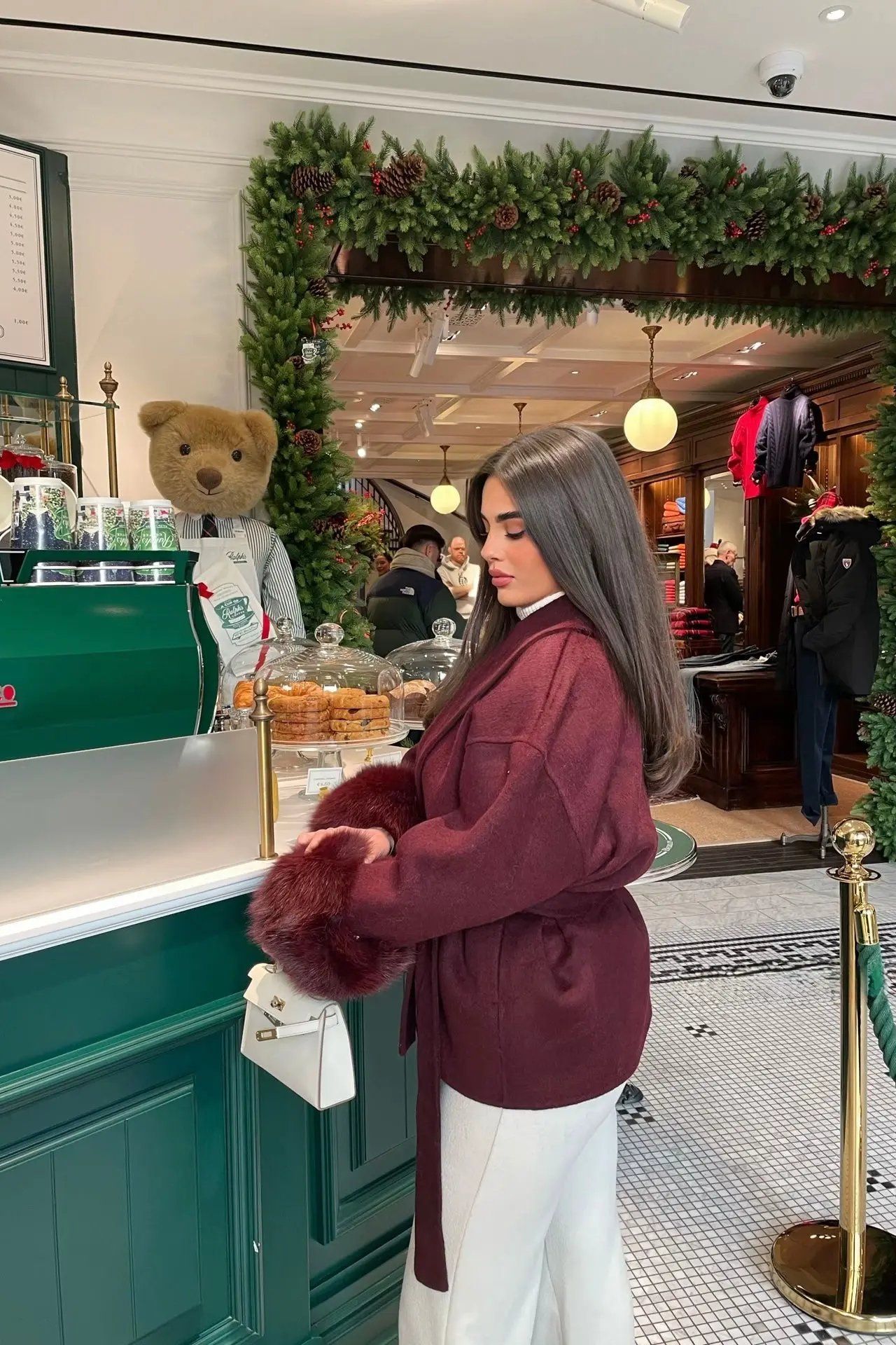 Zarif Yün Dokulu Ceket